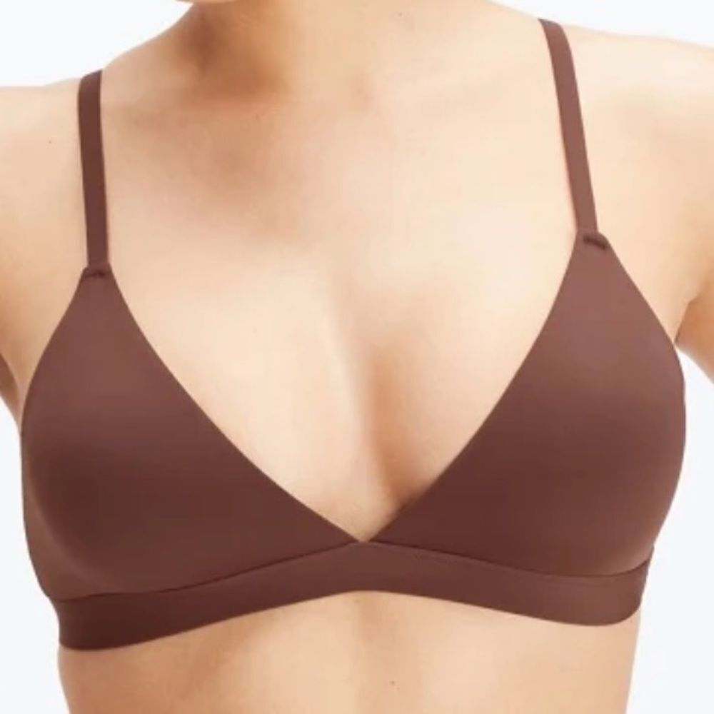 Fabletics Triangle Bralette‎ naked feel saddle brown Nwt.  Size S